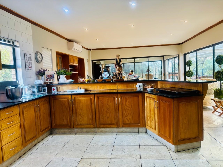 3 Bedroom Property for Sale in Vredenhof Sh Free State